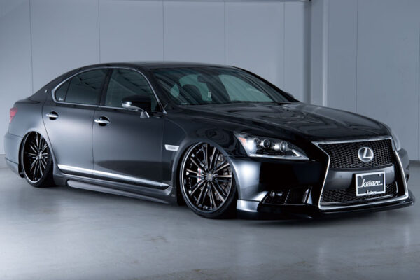 LEXUS LS600h