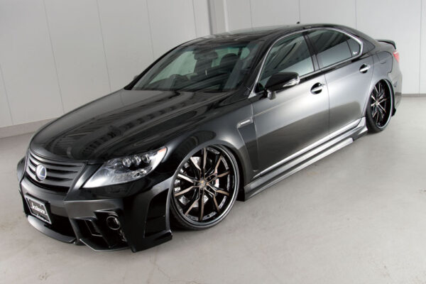 LEXUS LS600h