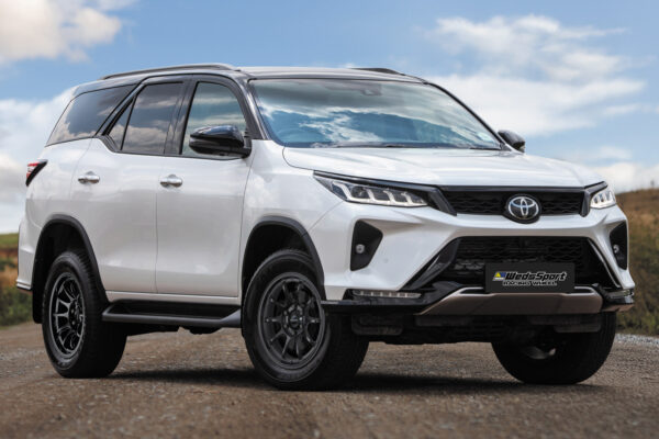 TC105X-WRV_Fortuner