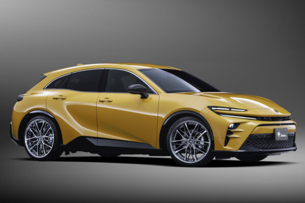 CROWN SPORT